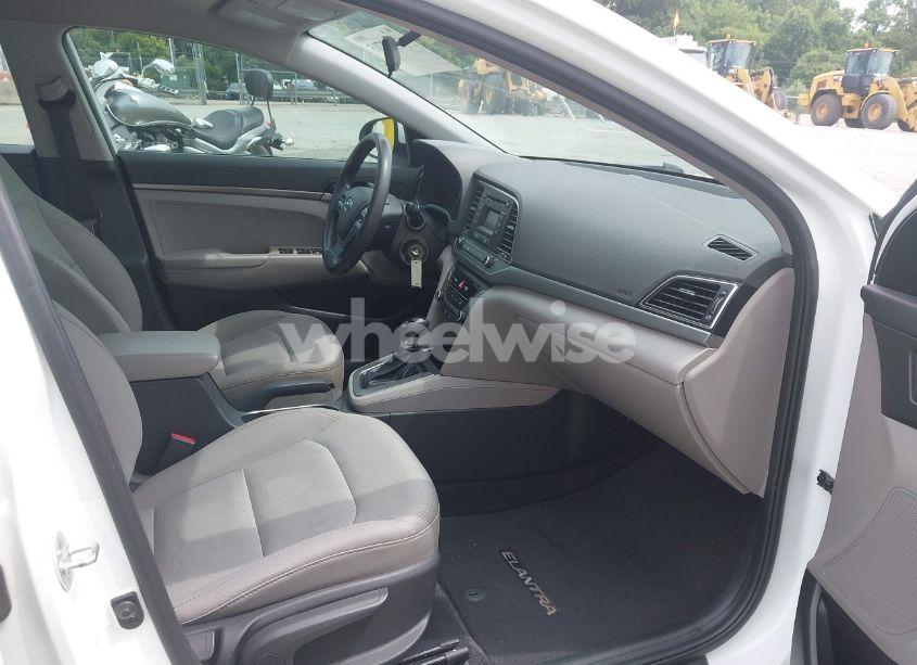 Photo 5 of 2017 Hyundai Elantra SE (VIN 5NPD74LFXHH144755)