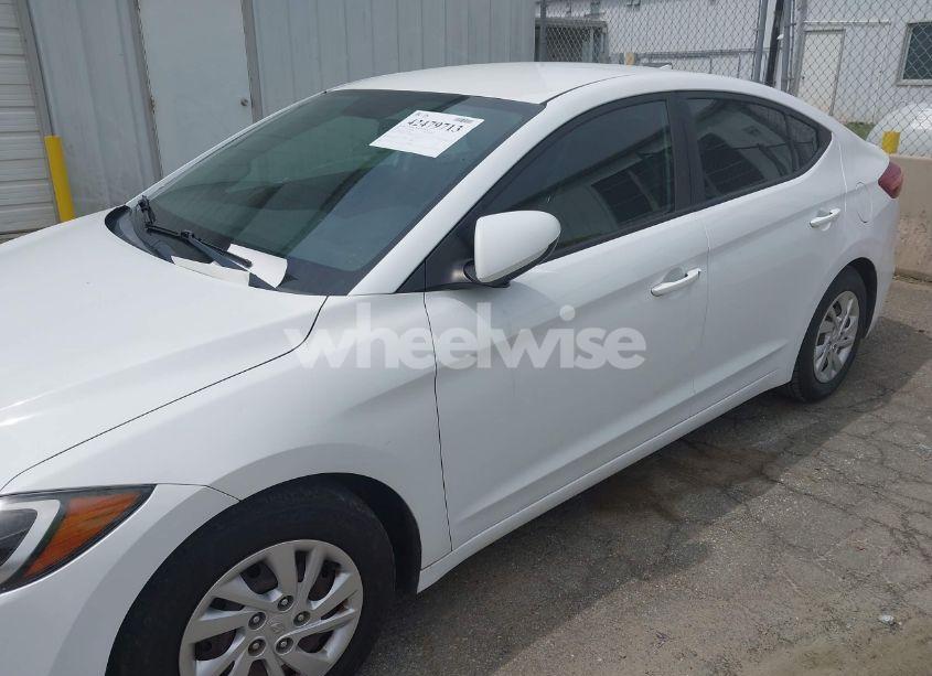 Photo 6 of 2017 Hyundai Elantra SE (VIN 5NPD74LFXHH144755)