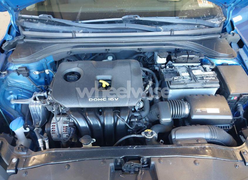 Photo 10 of 2017 Hyundai Elantra SE (VIN 5NPD74LFXHH165346)