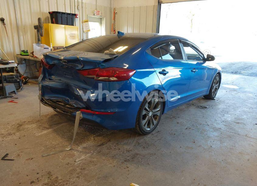 Photo 4 of 2017 Hyundai Elantra SE (VIN 5NPD74LFXHH165346)