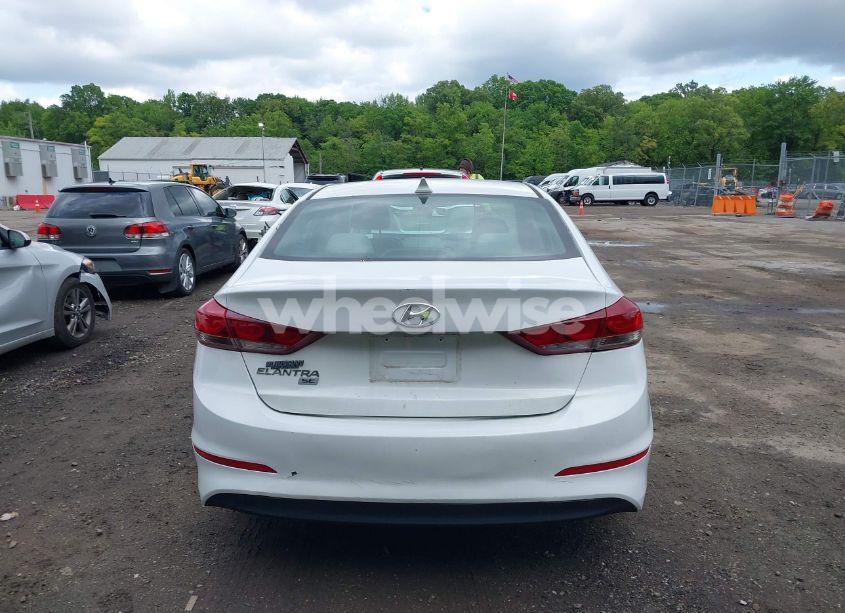 Photo 16 of 2017 Hyundai Elantra SE (VIN 5NPD74LFXHH170885)