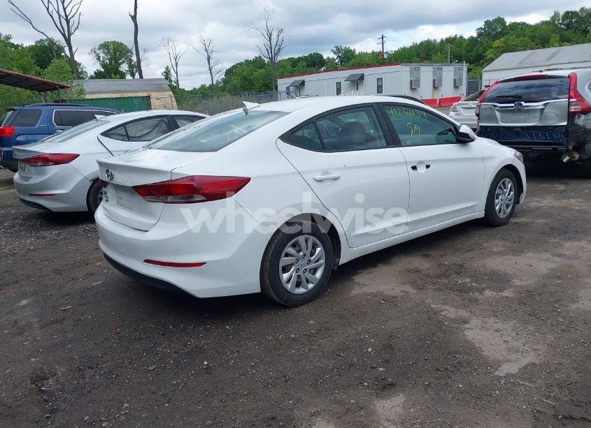 Photo 4 of 2017 Hyundai Elantra SE (VIN 5NPD74LFXHH170885)