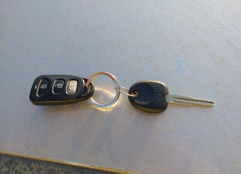 Photo 11 of 2017 Hyundai Elantra SE (VIN 5NPD74LFXHH193339)