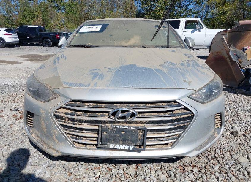 Photo 6 of 2017 Hyundai Elantra SE (VIN 5NPD74LFXHH193339)