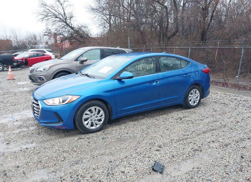 Photo 15 of 2017 Hyundai Elantra SE (VIN 5NPD74LFXHH198346)