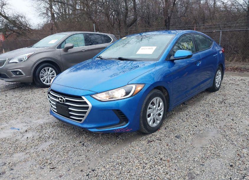 Photo 2 of 2017 Hyundai Elantra SE (VIN 5NPD74LFXHH198346)