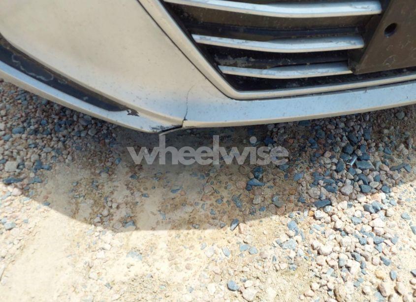 Photo 17 of 2017 Hyundai Elantra SE (VIN 5NPD74LFXHH200872)