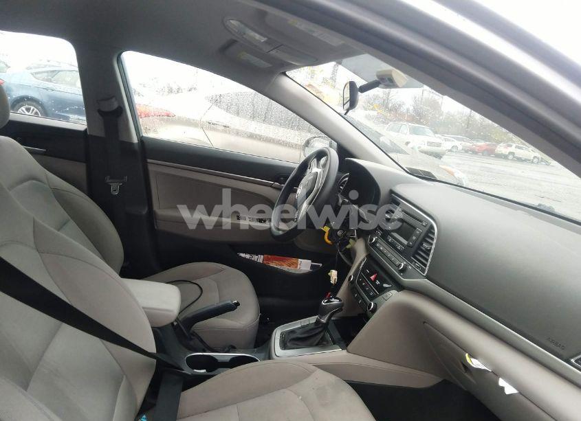 Photo 5 of 2017 Hyundai Elantra SE (VIN 5NPD74LFXHH205103)