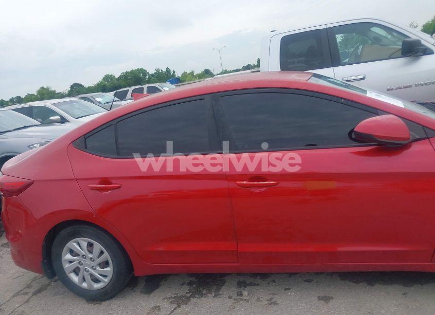 Photo 13 of 2017 Hyundai Elantra SE (VIN 5NPD74LFXHH208079)