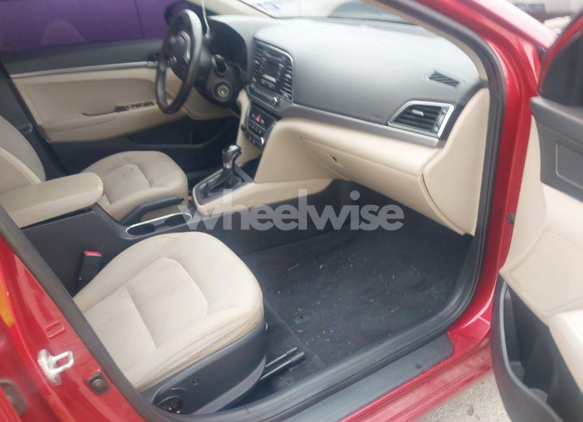 Photo 5 of 2017 Hyundai Elantra SE (VIN 5NPD74LFXHH208079)