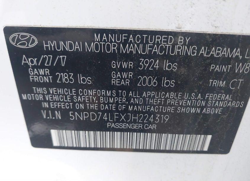 Photo 9 of 2018 Hyundai Elantra SE (VIN 5NPD74LFXJH224319)