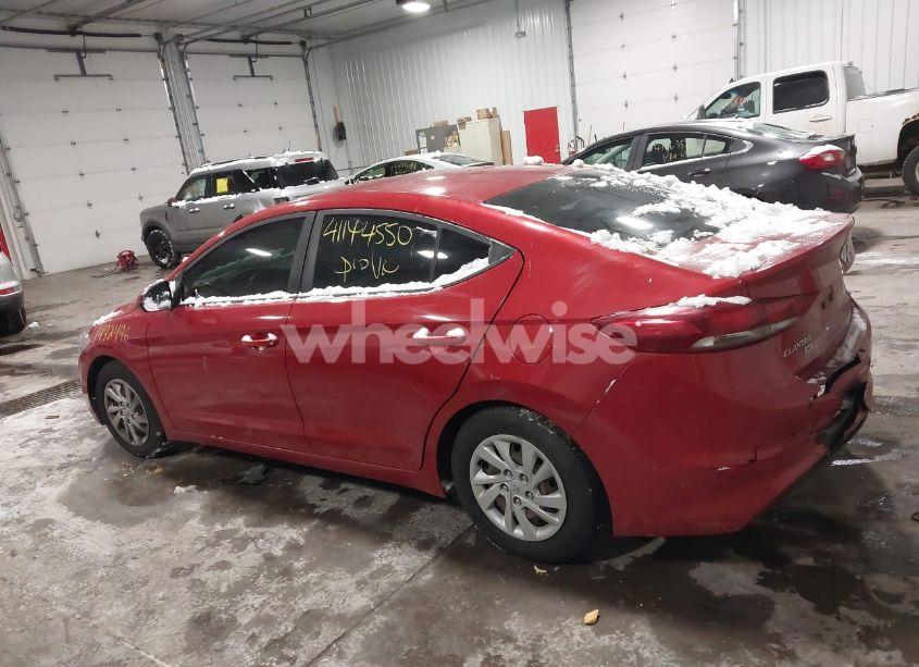 Photo 13 of 2018 Hyundai Elantra SE (VIN 5NPD74LFXJH227057)