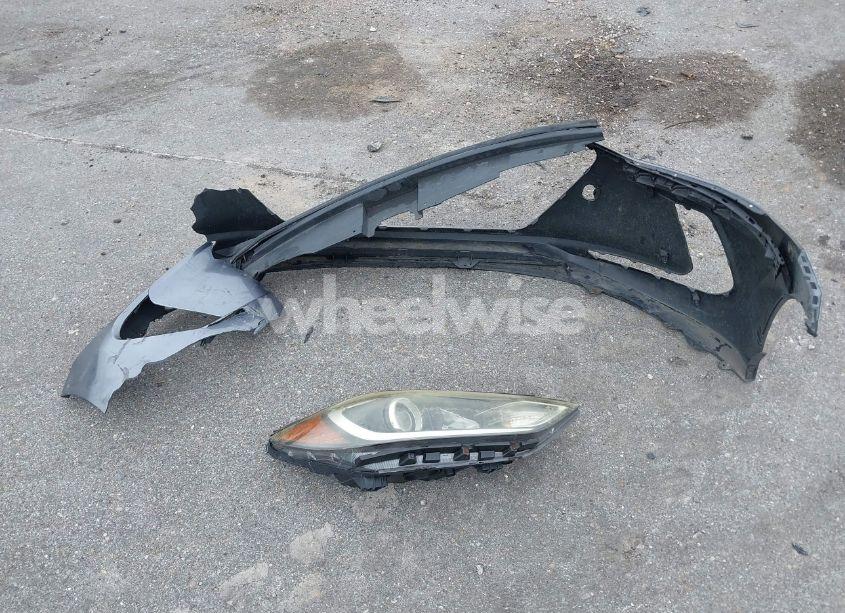 Photo 12 of 2018 Hyundai Elantra SE (VIN 5NPD74LFXJH321696)