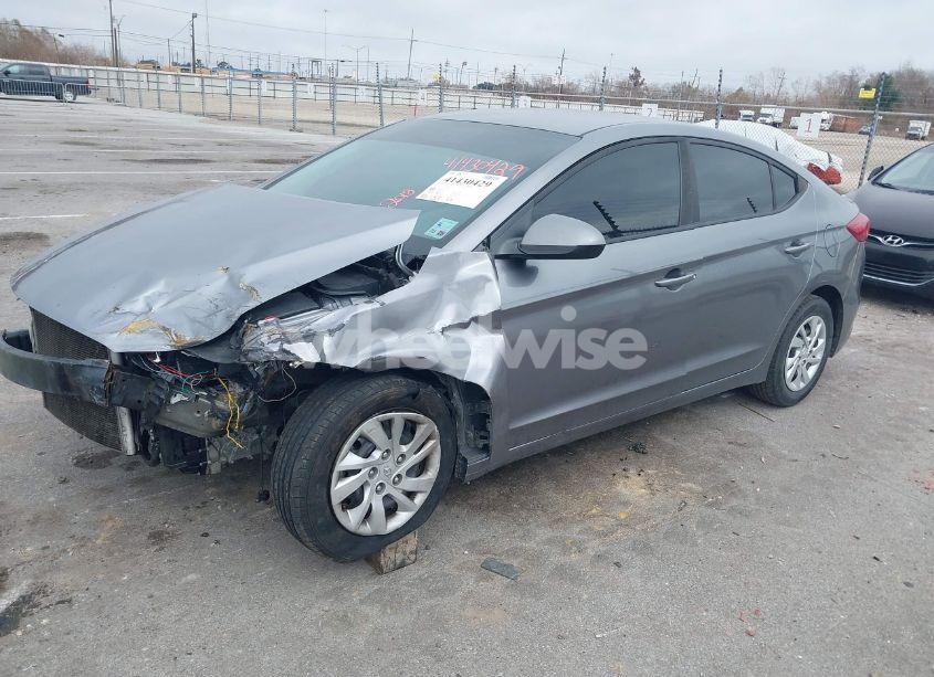 Photo 15 of 2018 Hyundai Elantra SE (VIN 5NPD74LFXJH321696)