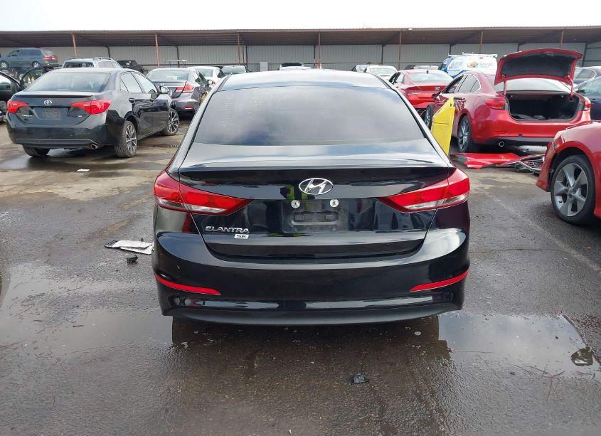 Photo 17 of 2018 Hyundai Elantra SE (VIN 5NPD74LFXJH341107)