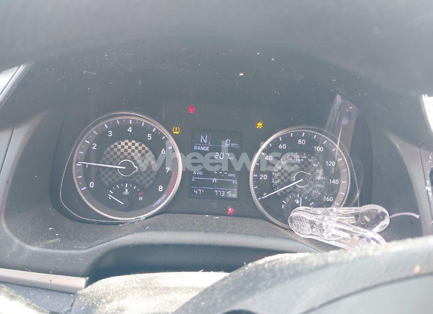 Photo 7 of 2019 Hyundai Elantra SE (VIN 5NPD74LFXKH433867)