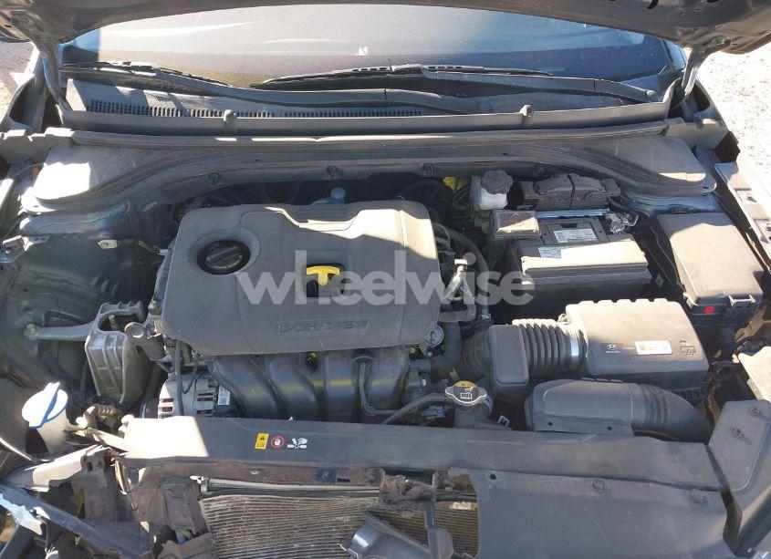 Photo 10 of 2019 Hyundai Elantra SE (VIN 5NPD74LFXKH442942)