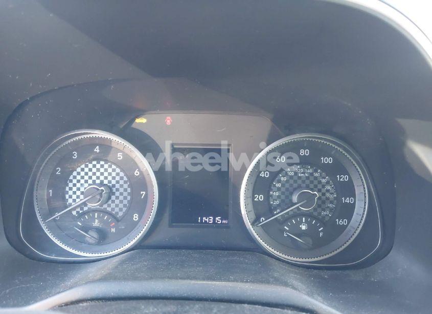 Photo 7 of 2019 Hyundai Elantra SE (VIN 5NPD74LFXKH442942)