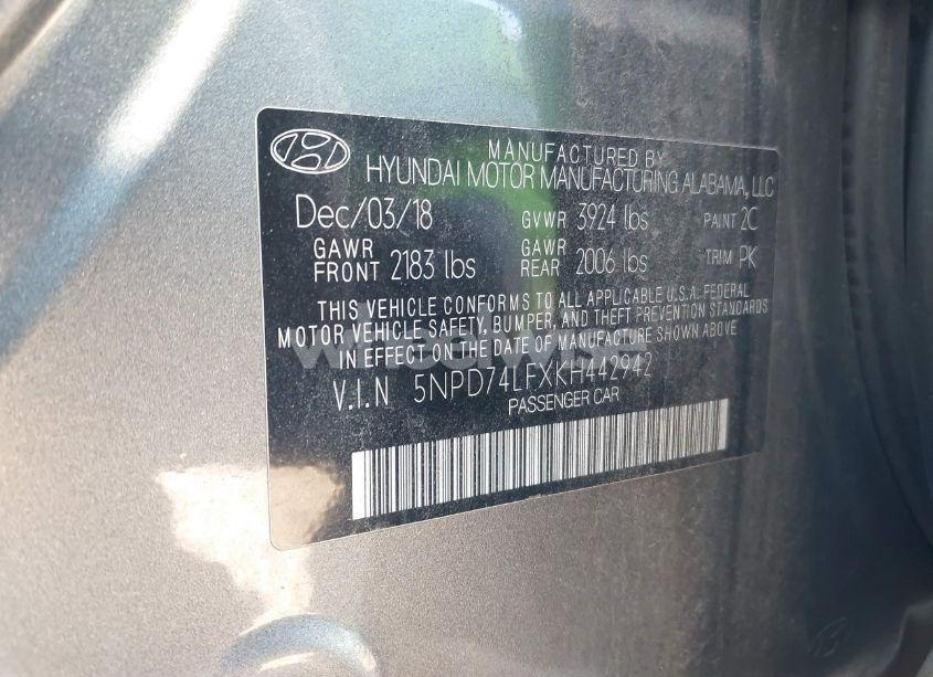 Photo 9 of 2019 Hyundai Elantra SE (VIN 5NPD74LFXKH442942)