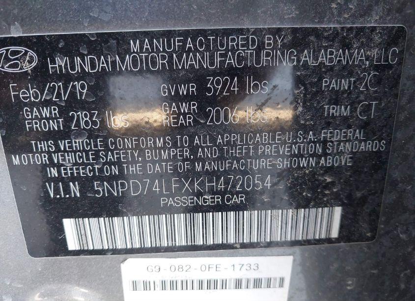 Photo 9 of 2019 Hyundai Elantra SE (VIN 5NPD74LFXKH472054)