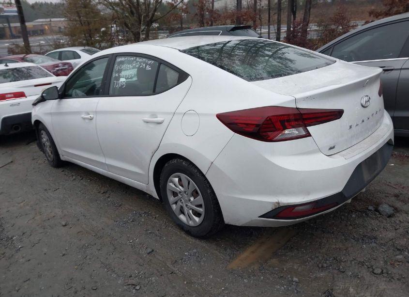 Photo 3 of 2019 Hyundai Elantra SE (VIN 5NPD74LFXKH473950)