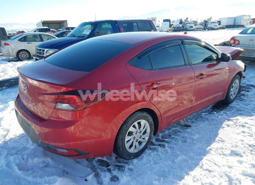 Photo 4 of 2019 Hyundai Elantra SE (VIN 5NPD74LFXKH493230)