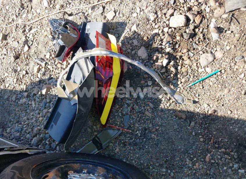 Photo 12 of 2019 Hyundai Elantra SE (VIN 5NPD74LFXKH495317)