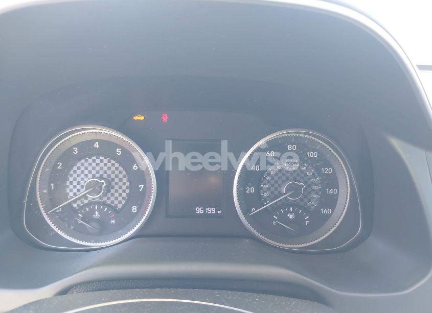 Photo 7 of 2019 Hyundai Elantra SE (VIN 5NPD74LFXKH495317)