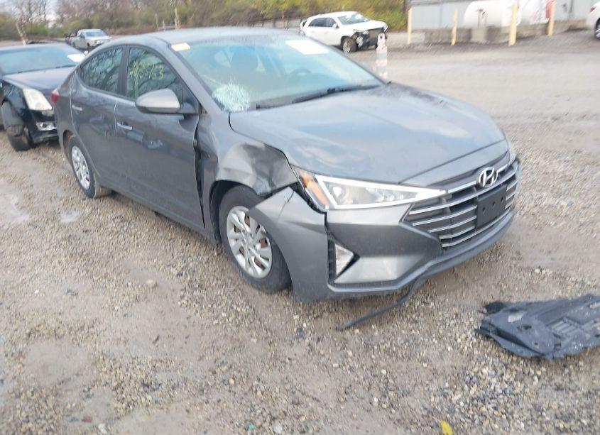 2020 Hyundai Elantra SE (VIN 5NPD74LFXLH510366) main photo