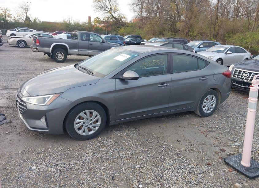 Photo 15 of 2020 Hyundai Elantra SE (VIN 5NPD74LFXLH510366)