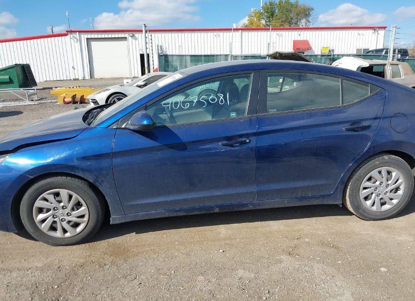 Photo 14 of 2020 Hyundai Elantra SE (VIN 5NPD74LFXLH520718)
