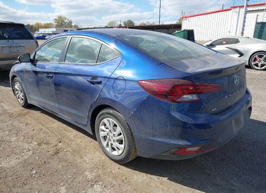 Photo 3 of 2020 Hyundai Elantra SE (VIN 5NPD74LFXLH520718)