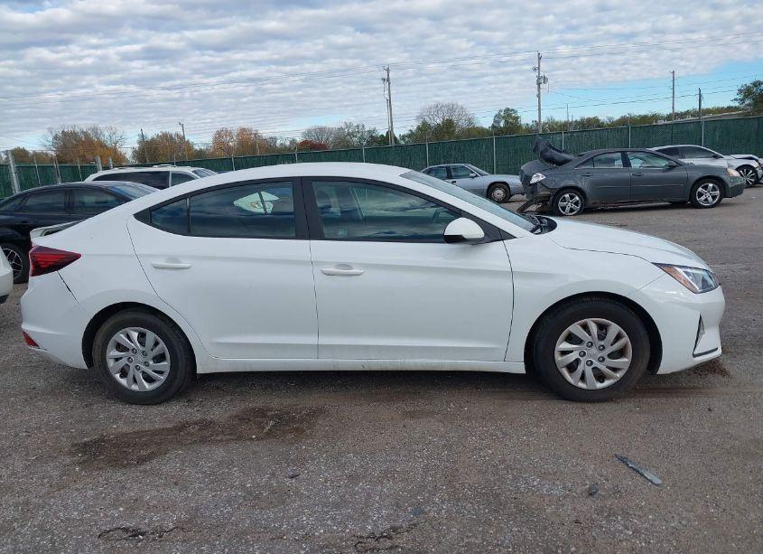 Photo 14 of 2020 Hyundai Elantra SE (VIN 5NPD74LFXLH543514)