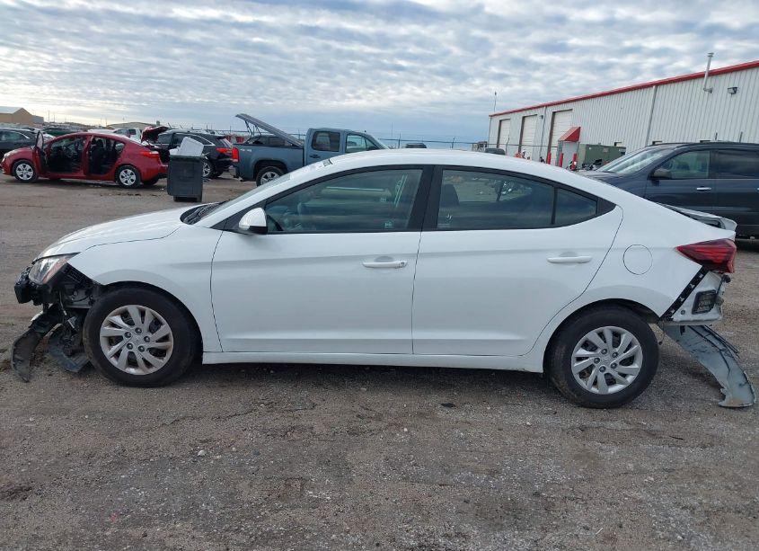 Photo 15 of 2020 Hyundai Elantra SE (VIN 5NPD74LFXLH543514)