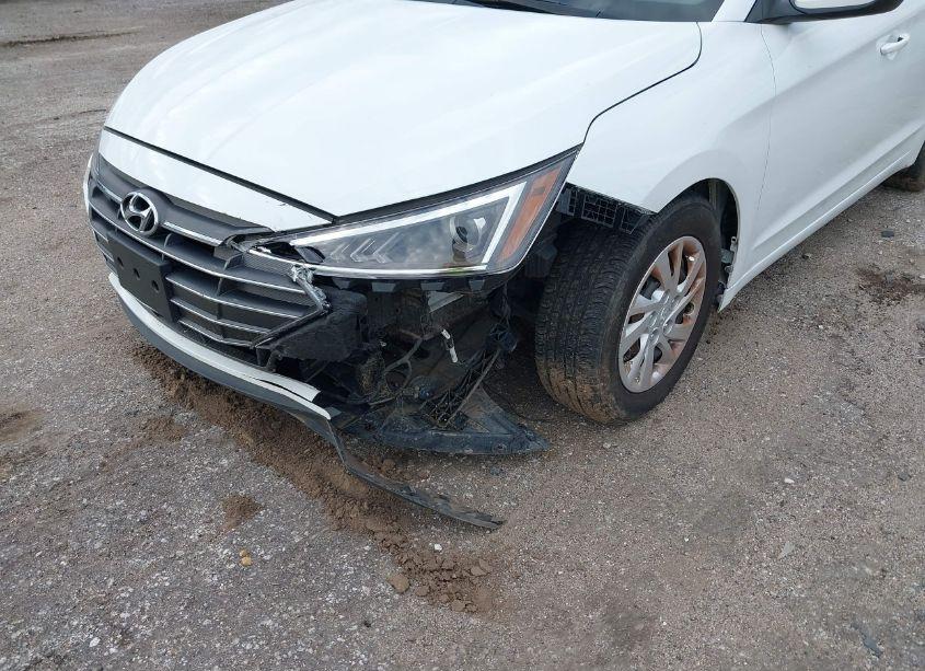 Photo 18 of 2020 Hyundai Elantra SE (VIN 5NPD74LFXLH543514)