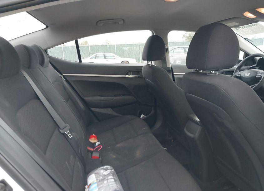 Photo 8 of 2020 Hyundai Elantra SE (VIN 5NPD74LFXLH543514)