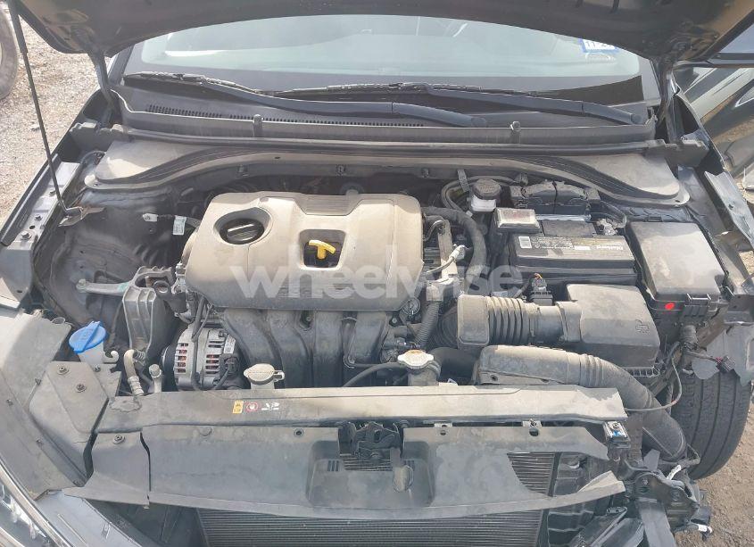 Photo 10 of 2020 Hyundai Elantra SE (VIN 5NPD74LFXLH553413)