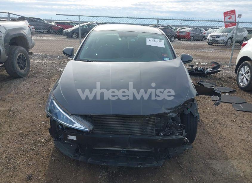 Photo 13 of 2020 Hyundai Elantra SE (VIN 5NPD74LFXLH553413)
