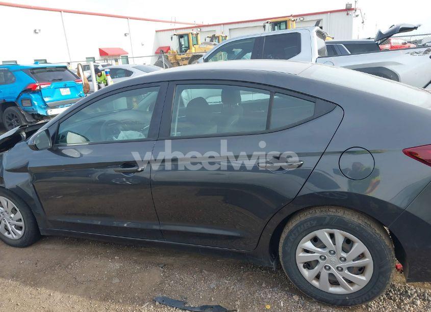 Photo 15 of 2020 Hyundai Elantra SE (VIN 5NPD74LFXLH553413)