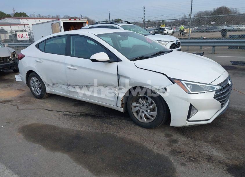 2020 Hyundai Elantra SE (VIN 5NPD74LFXLH584483) main photo