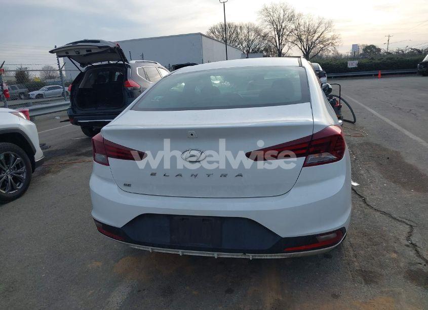 Photo 16 of 2020 Hyundai Elantra SE (VIN 5NPD74LFXLH584483)