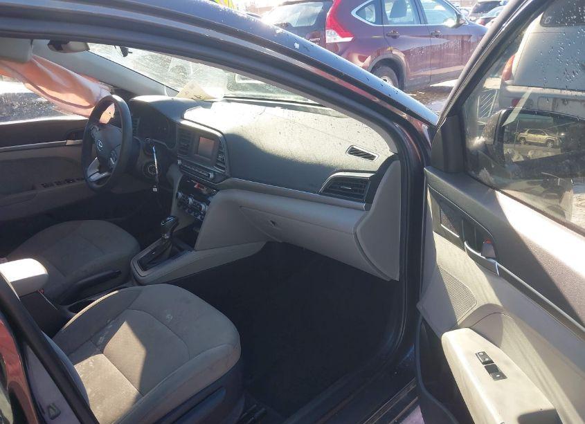 Photo 5 of 2020 Hyundai Elantra SE (VIN 5NPD74LFXLH617840)