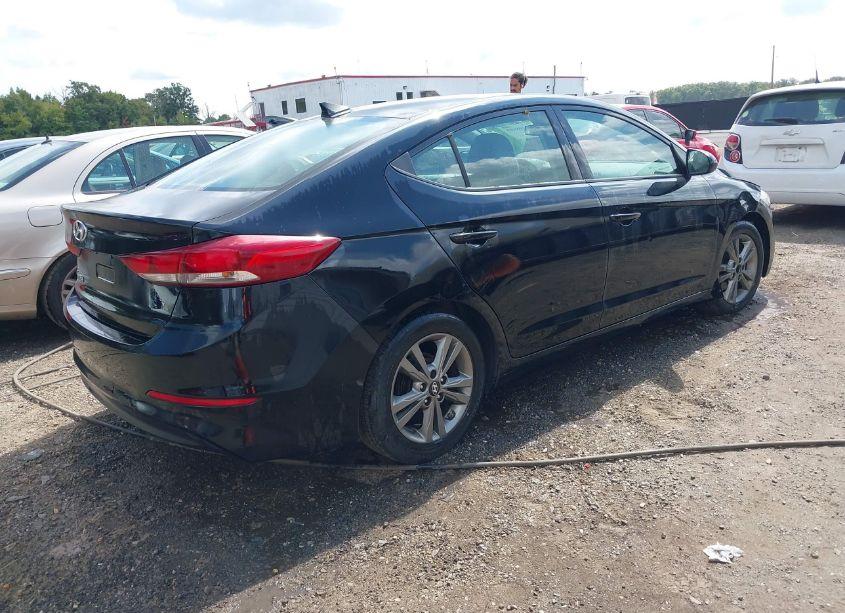 Photo 4 of 2017 Hyundai Elantra SE (VIN 5NPD84LF0HH000841)
