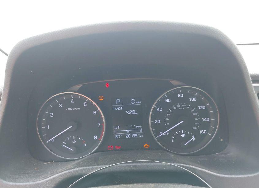 Photo 7 of 2017 Hyundai Elantra SE (VIN 5NPD84LF0HH000841)