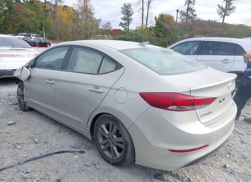 Photo 14 of 2017 Hyundai Elantra SE (VIN 5NPD84LF0HH000886)