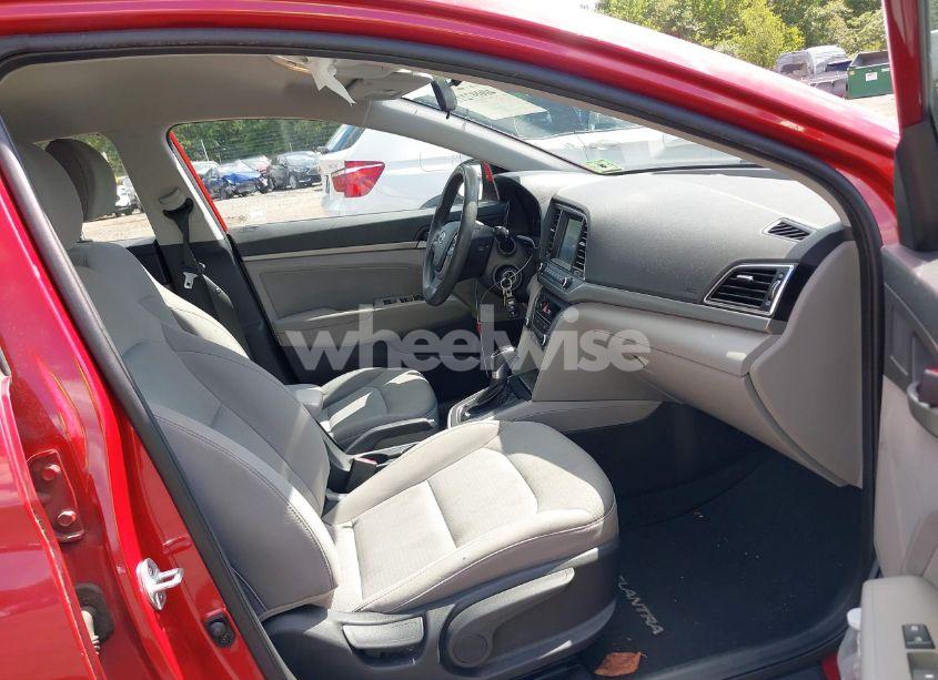 Photo 5 of 2017 Hyundai Elantra SE (VIN 5NPD84LF0HH001598)