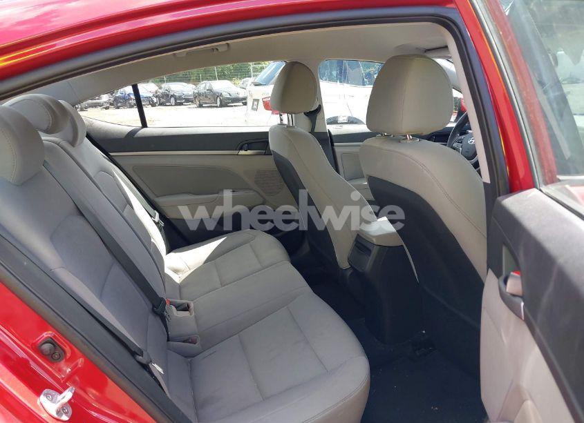 Photo 8 of 2017 Hyundai Elantra SE (VIN 5NPD84LF0HH001598)