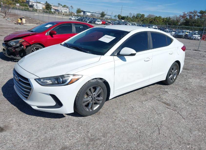 Photo 2 of 2017 Hyundai Elantra SE (VIN 5NPD84LF0HH001908)