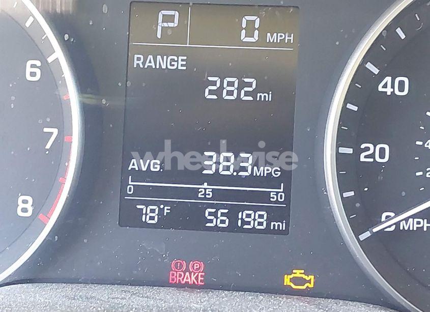 Photo 7 of 2017 Hyundai Elantra SE (VIN 5NPD84LF0HH001908)