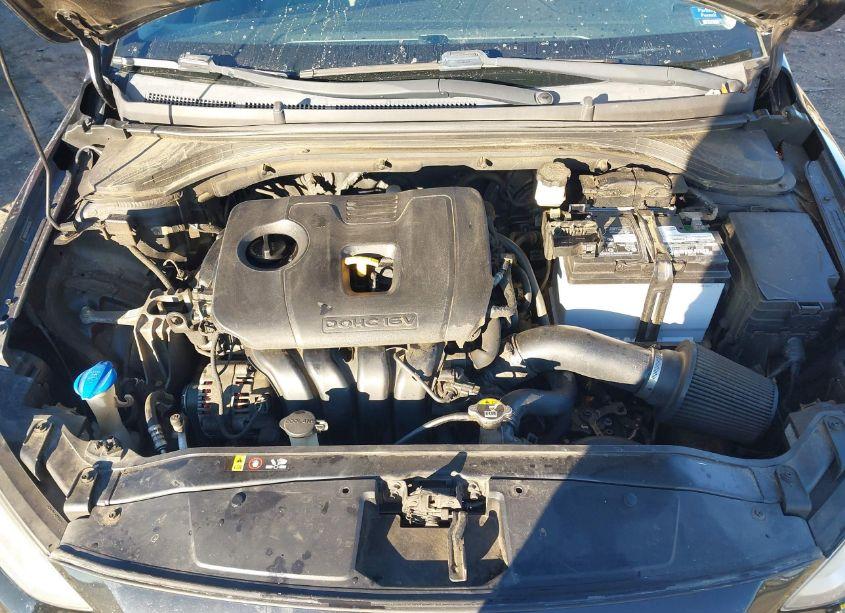 Photo 10 of 2017 Hyundai Elantra SE (VIN 5NPD84LF0HH002234)